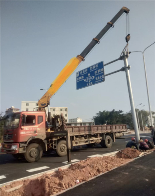 鄂尔多斯市设备吊装租赁吊车要用多大吊车