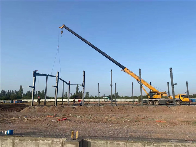 鄂尔多斯市夜间、节假日作业是否有加价？加价比例多少？