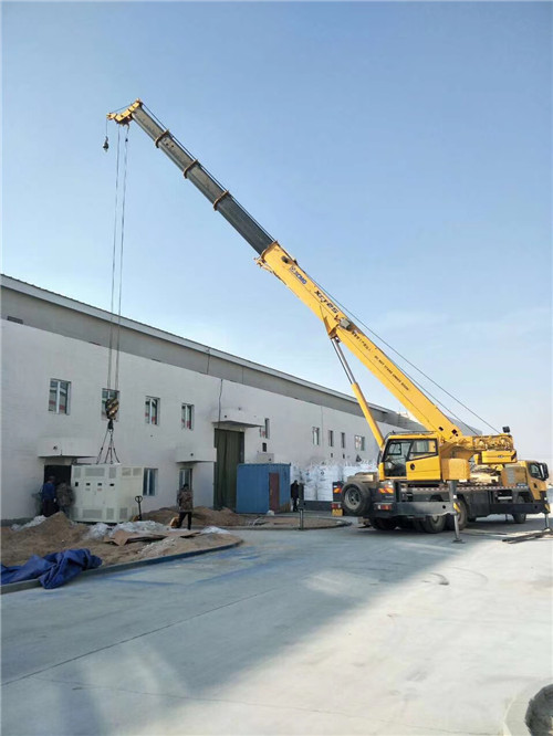 鄂尔多斯市“超载就喊停”—— 吊车的 “重量保镖” 技术